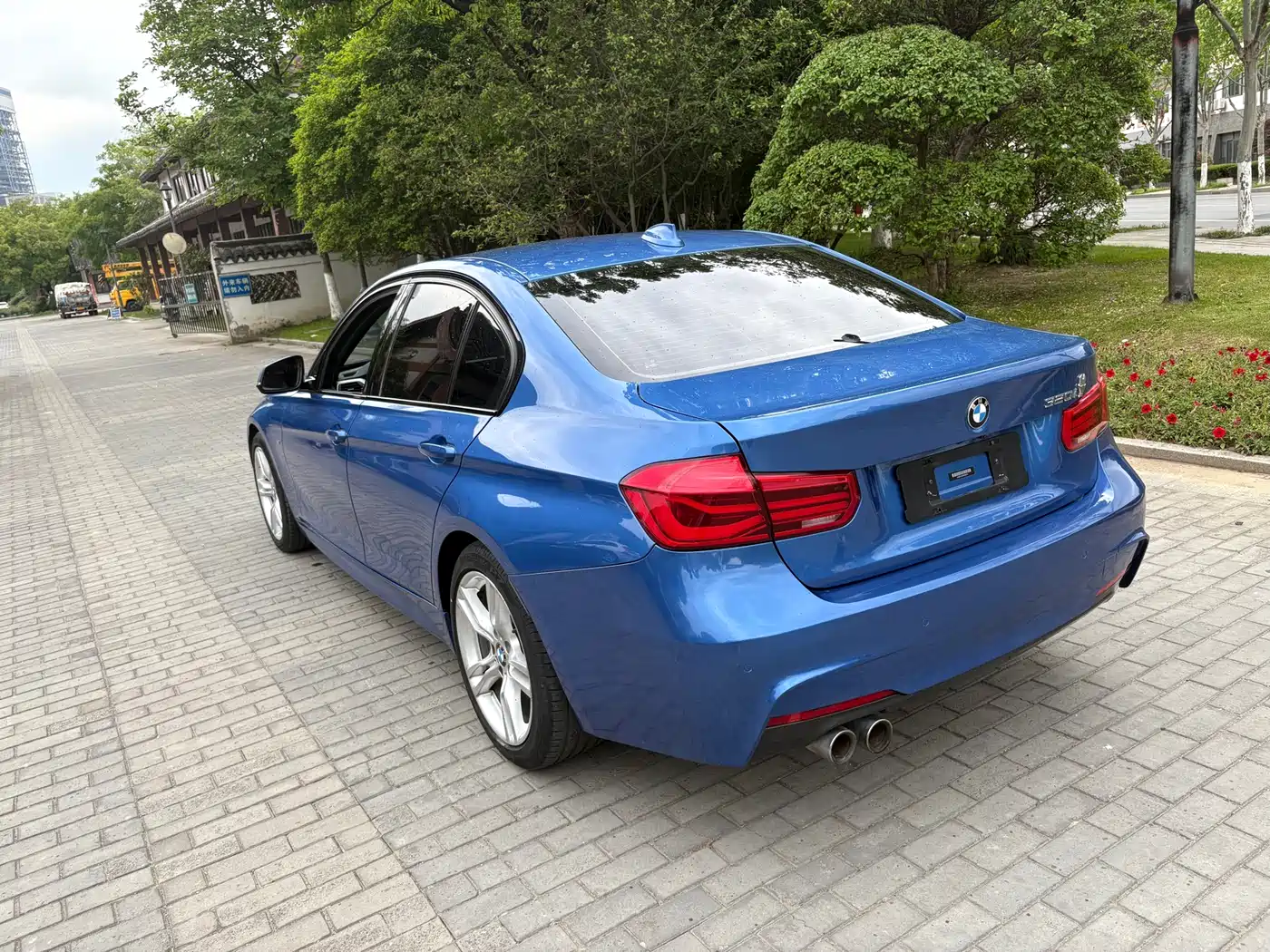 BMW 3 Series 2019 320i M Sport Package фото 10
