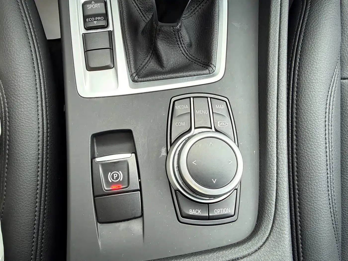 BMW 1 Series 2021 120i M Sport фото 14