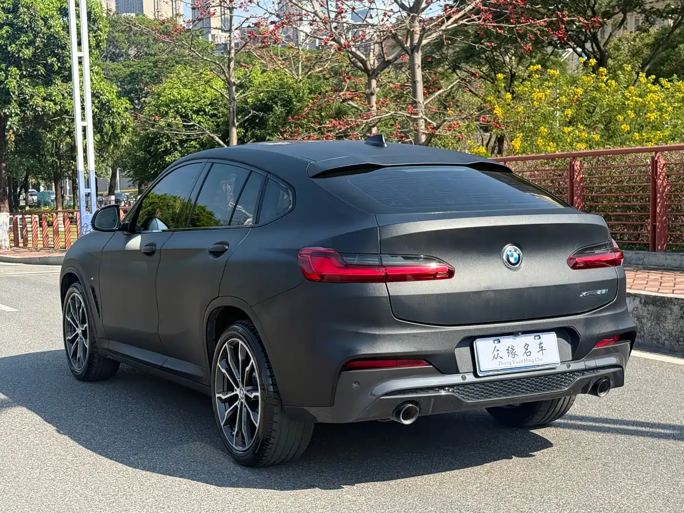 BMW X4 2021 xDrive 25i M Sport Glorious Night Package фото 4