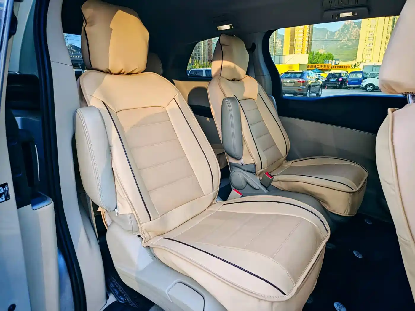 Фото 12 - Buick GL8