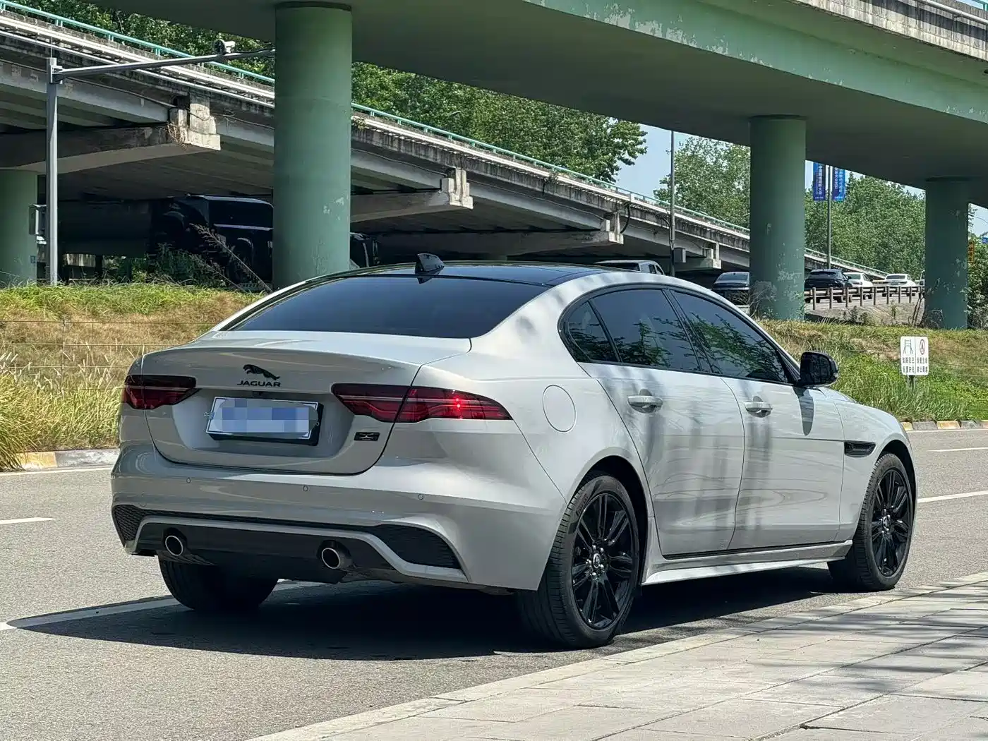 JAGUAR XEL