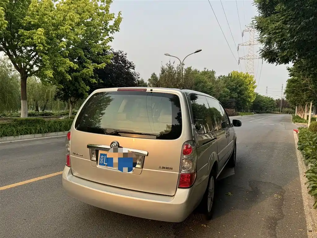 Buick GL8 2013 2.4L Classic фото 3