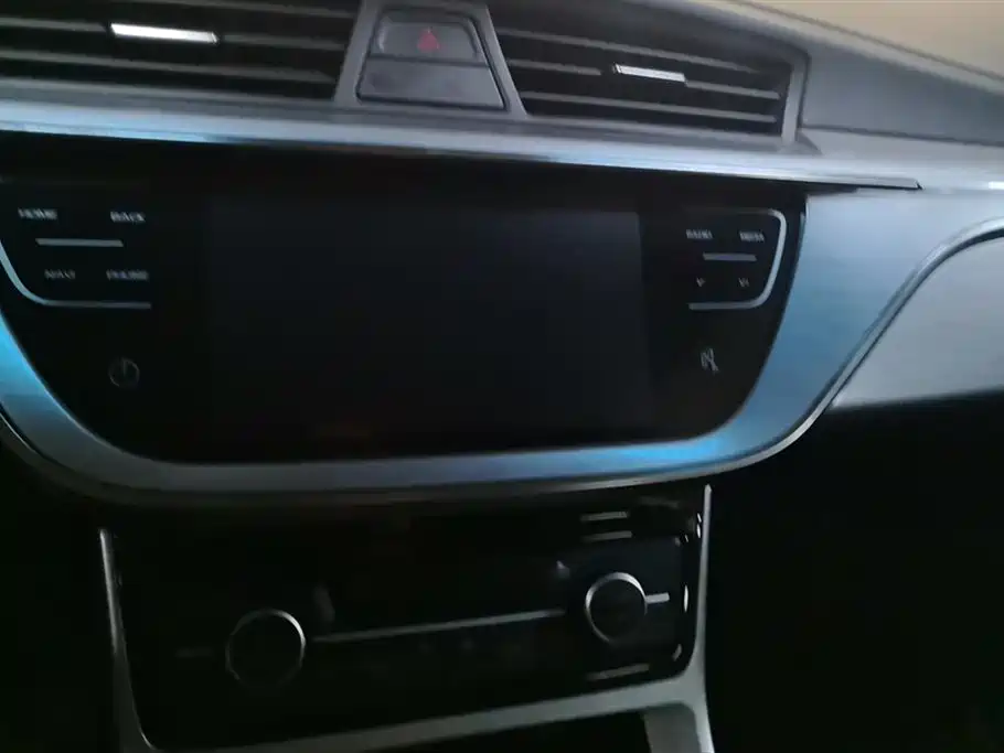 GEELY AUTOMOBILE EMGRAND GS