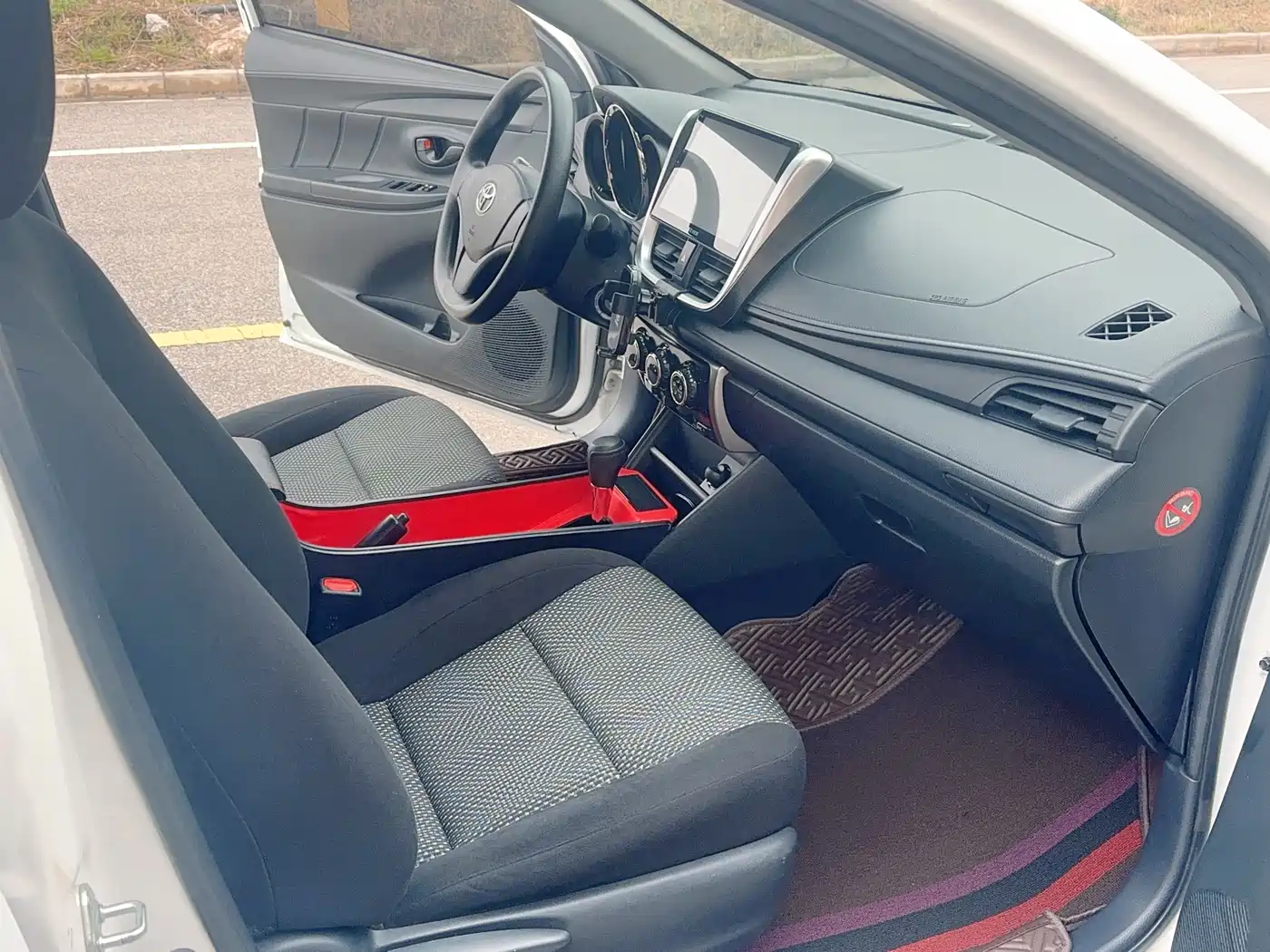 Toyota Vios FS 2019 1.5L CVT Fengchi Edition фото 11