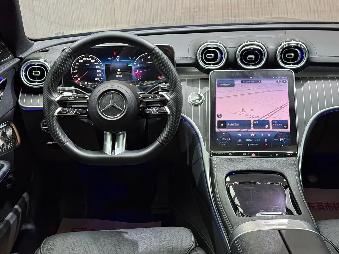 Mercedes-Benz C-Class 2023 Facelift II C 260 L Night Edition фото 17