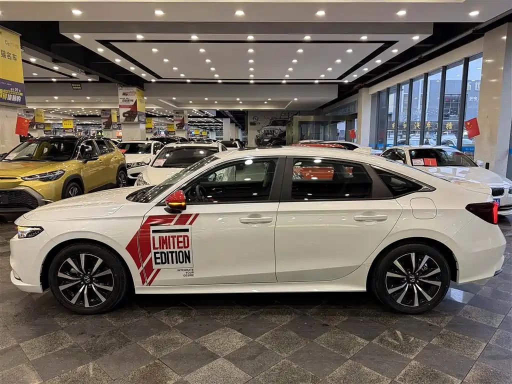 Honda Integra 2024 2023 2.0L e:HEV Sharp Tech Edition