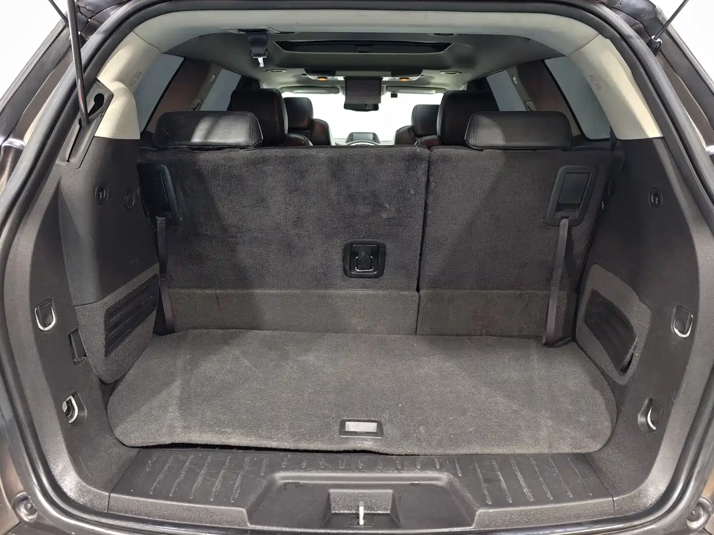Buick Enclave 2010 3.6L Elite Edition фото 39