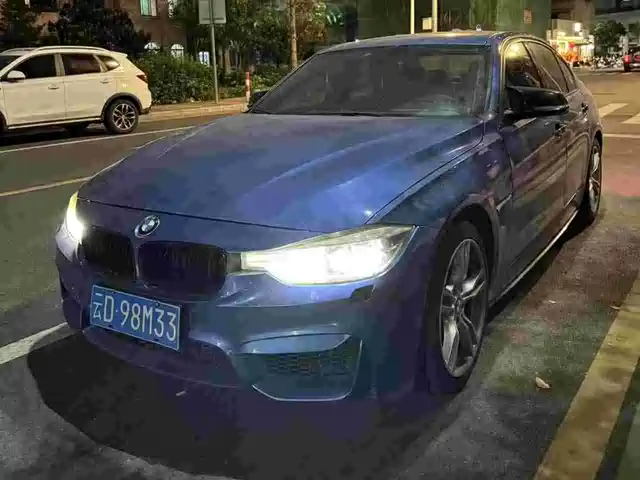 BMW 3 SERIES