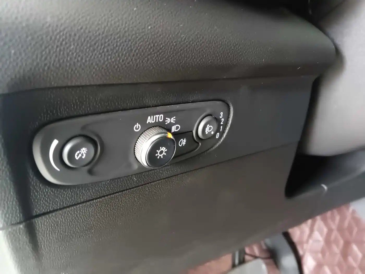 BUICK ANGKEWEI PLUS