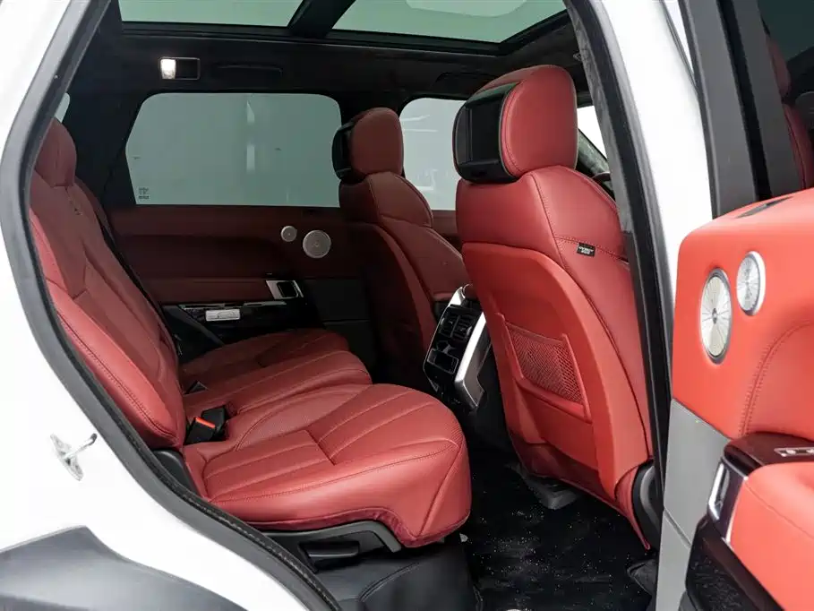 Land Rover Range Rover Sport 2015 3.0 SC V6 HSE фото 16