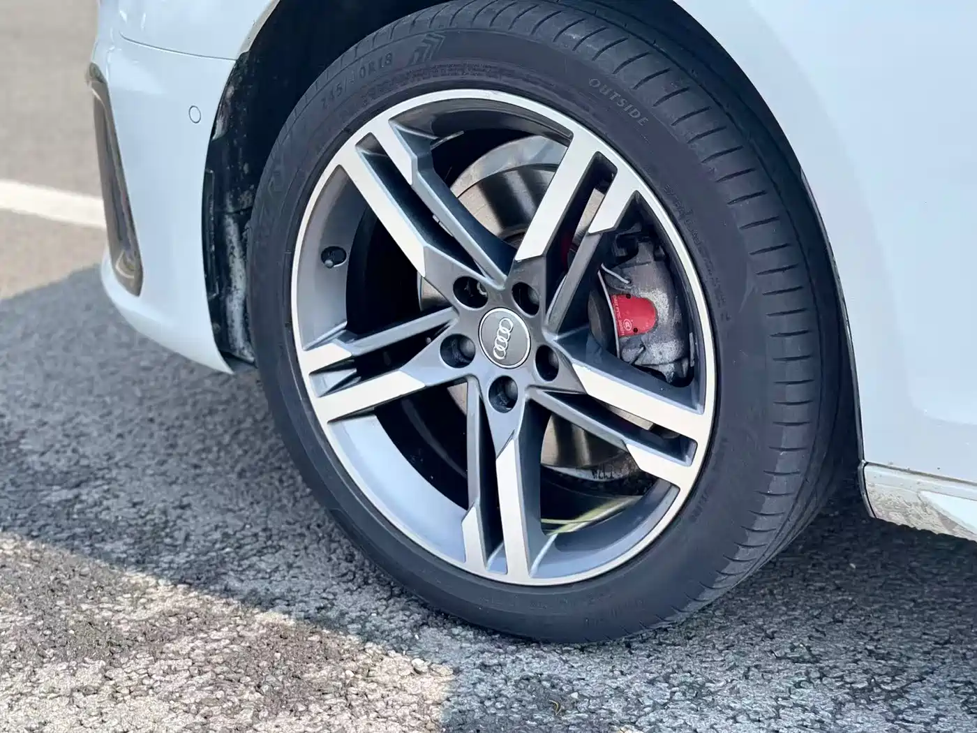 Audi A4L 2020 40 TFSI Luxury Dynamic фото 6