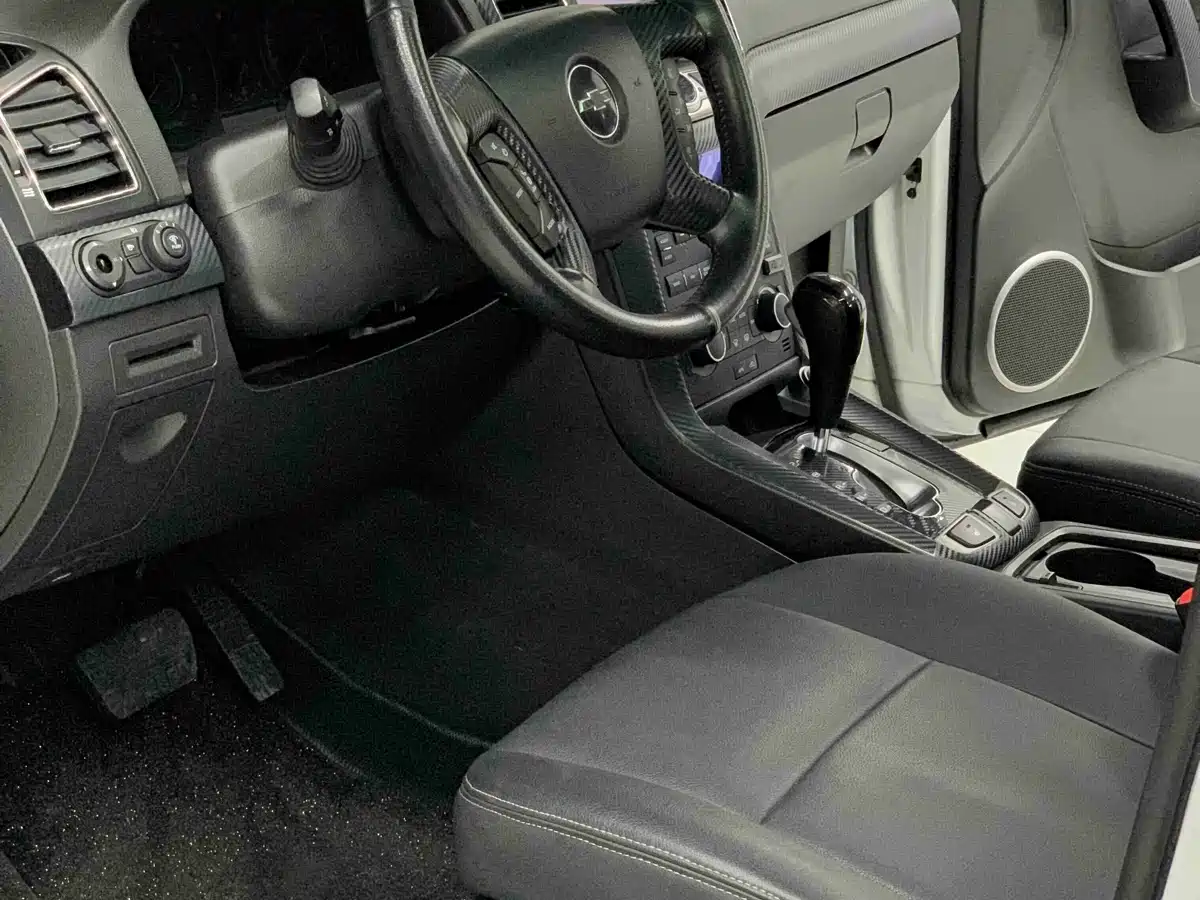 Chevrolet Captiva 2013 2014 2.4L 4WD Flagship 7-seater
