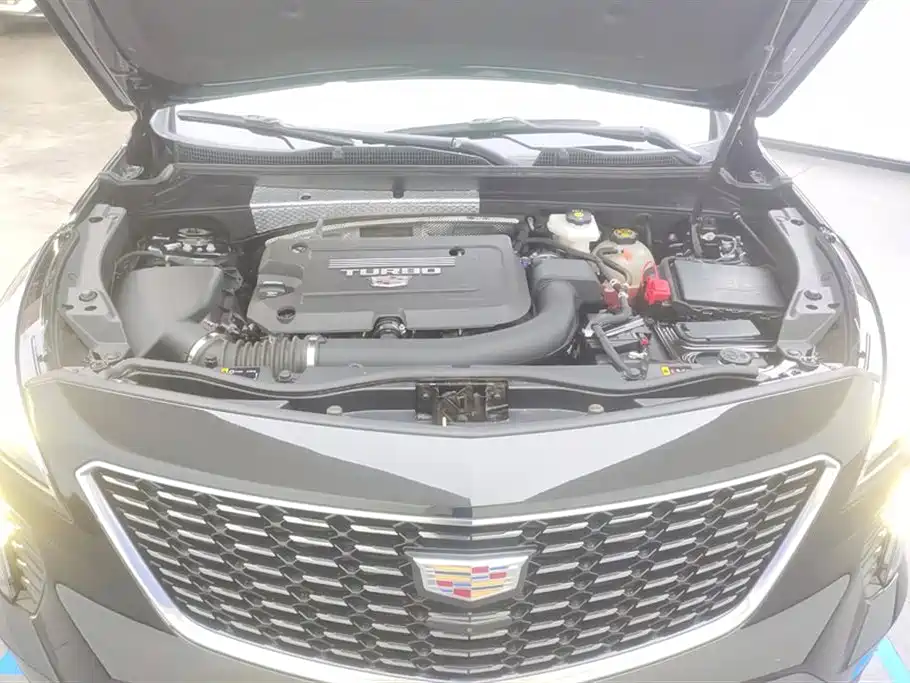 Cadillac XT4 2022 28T FWD Luxury фото 10