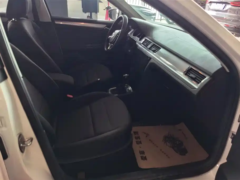 Volkswagen Bora 2019 Bora Legend 1.5L Automatic Fashion China VI фото 8