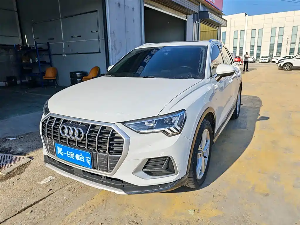 Audi Q3 2022 35 TFSI Fashion Elegance