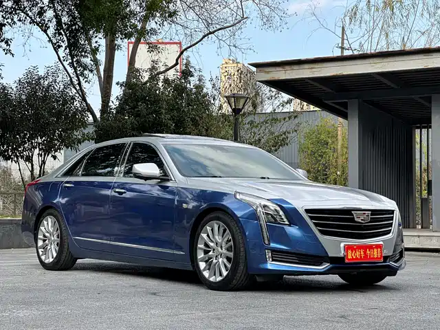 CADILLAC CT6