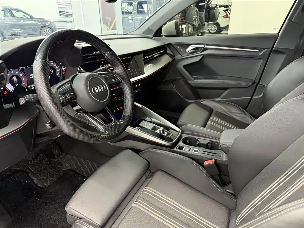 Audi A3 2024 Model Sportback 35 TFSI Fashion Sport фото 12