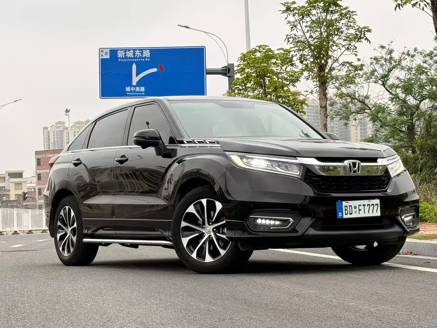 Honda Avancier 2017 2017 240TURBO 2WD Premium Edition