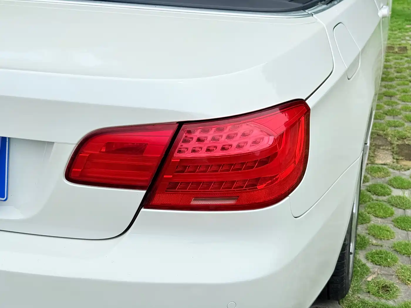 BMW 3 Series (Import) 2014 2011 320i Convertible