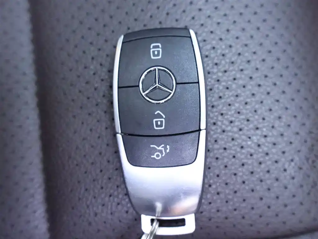 Mercedes-Benz GLE 2020 Facelift GLE 350 4MATIC Fashion фото 25