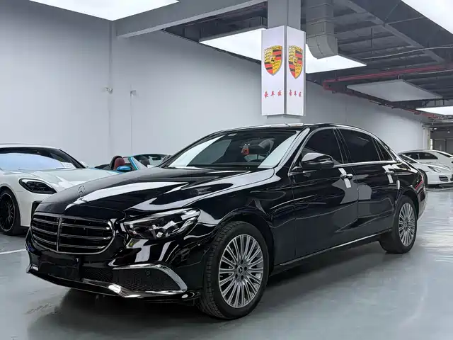 Mercedes-Benz E-Class 2022 E 300 L Fashion