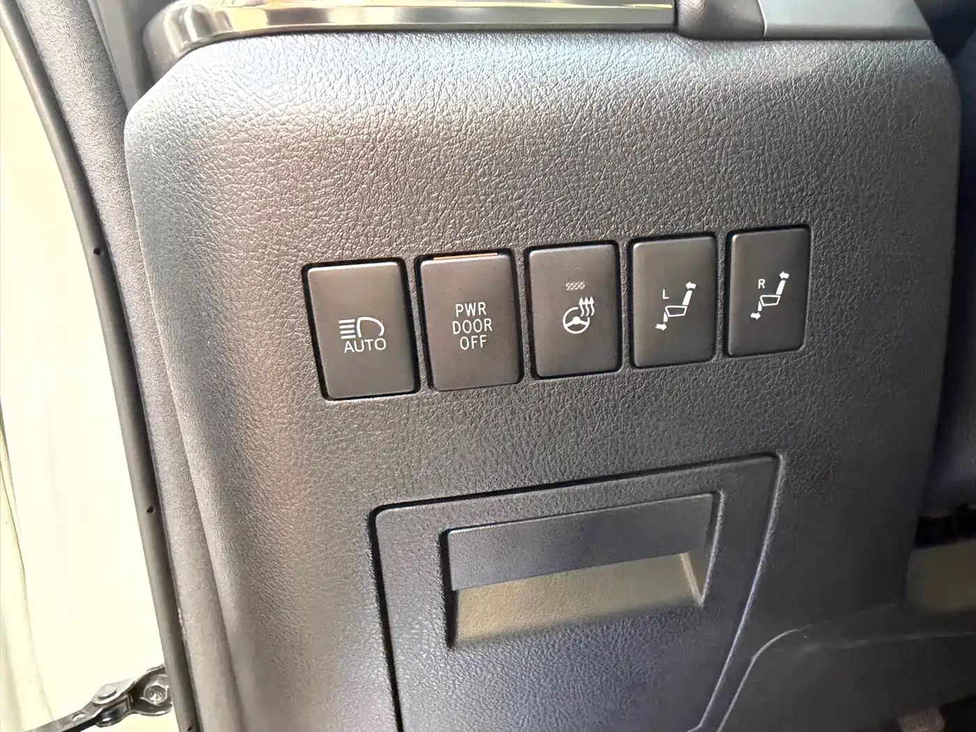 Toyota Vellfire 2019 2019 Hybrid 2.5L HV Premium Edition