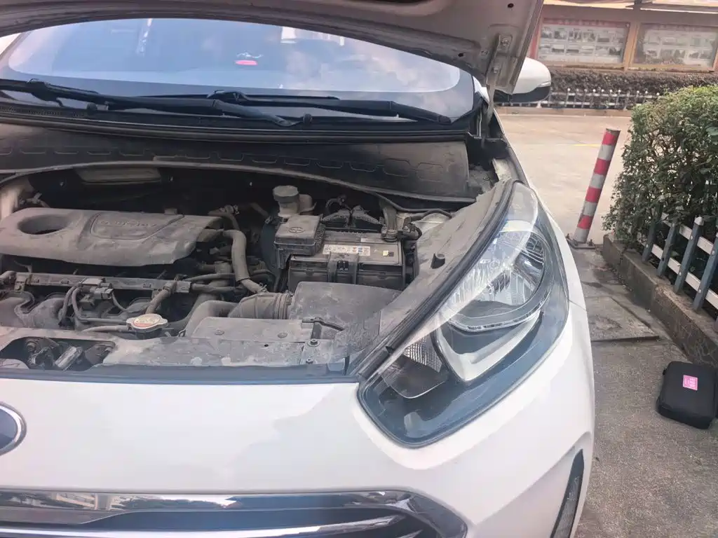Kia KX3 2017 2017 1.6L Automatic Proud Elegance Edition