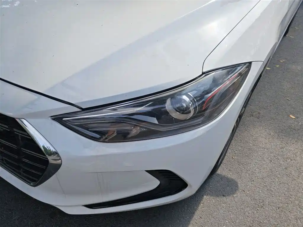Hyundai Elantra 2020 1.4T DCT Dynamic·Vitality фото 24