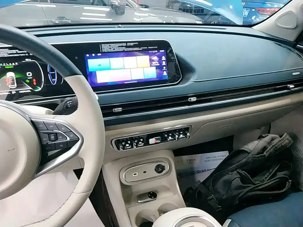 Ora Good Cat 2023 2023 401km Standard Range Luxury LFP