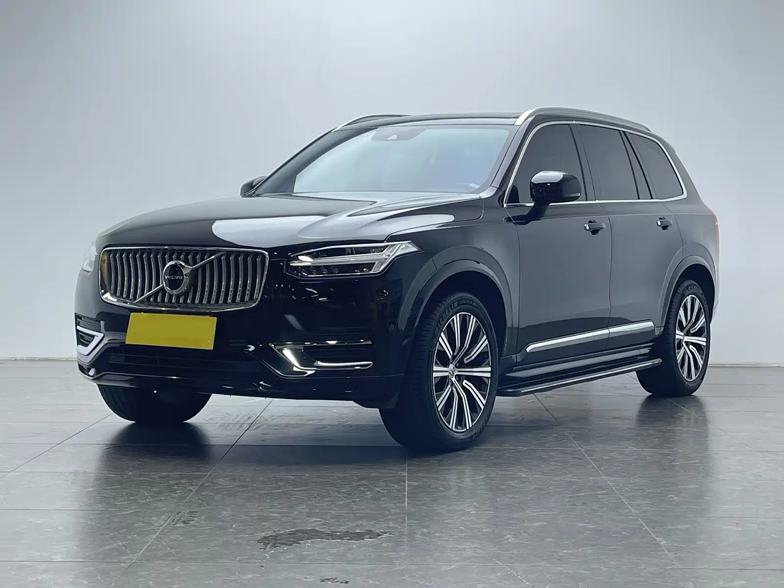 صورة 1 - Volvo XC90