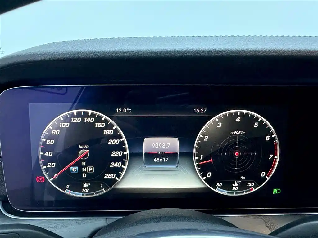 Mercedes-Benz E-Class 2018 E 200 L Sport фото 8
