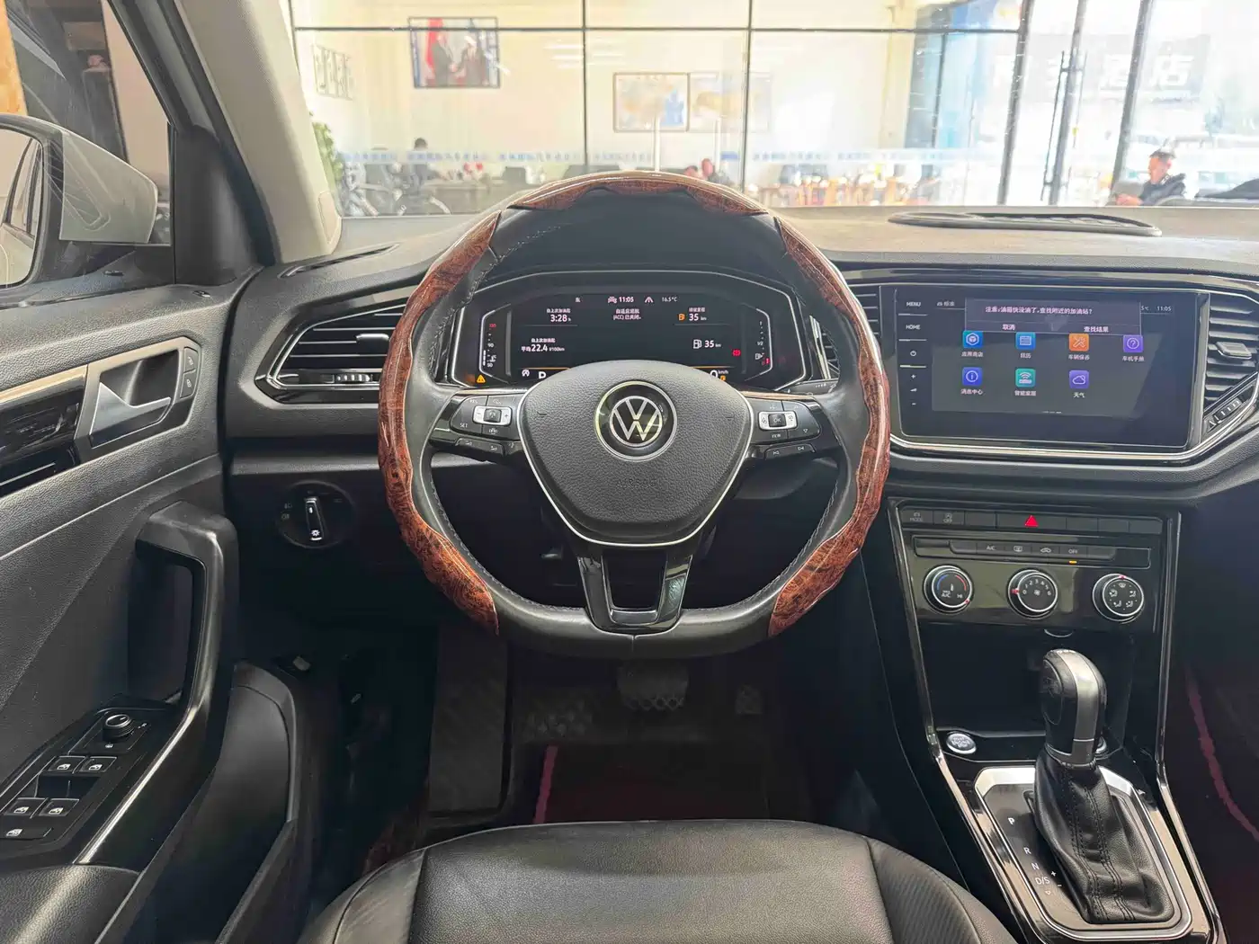 Volkswagen T-ROC 2021 280TSI DSG 2WD Comfort Smart Connect Edition фото 15