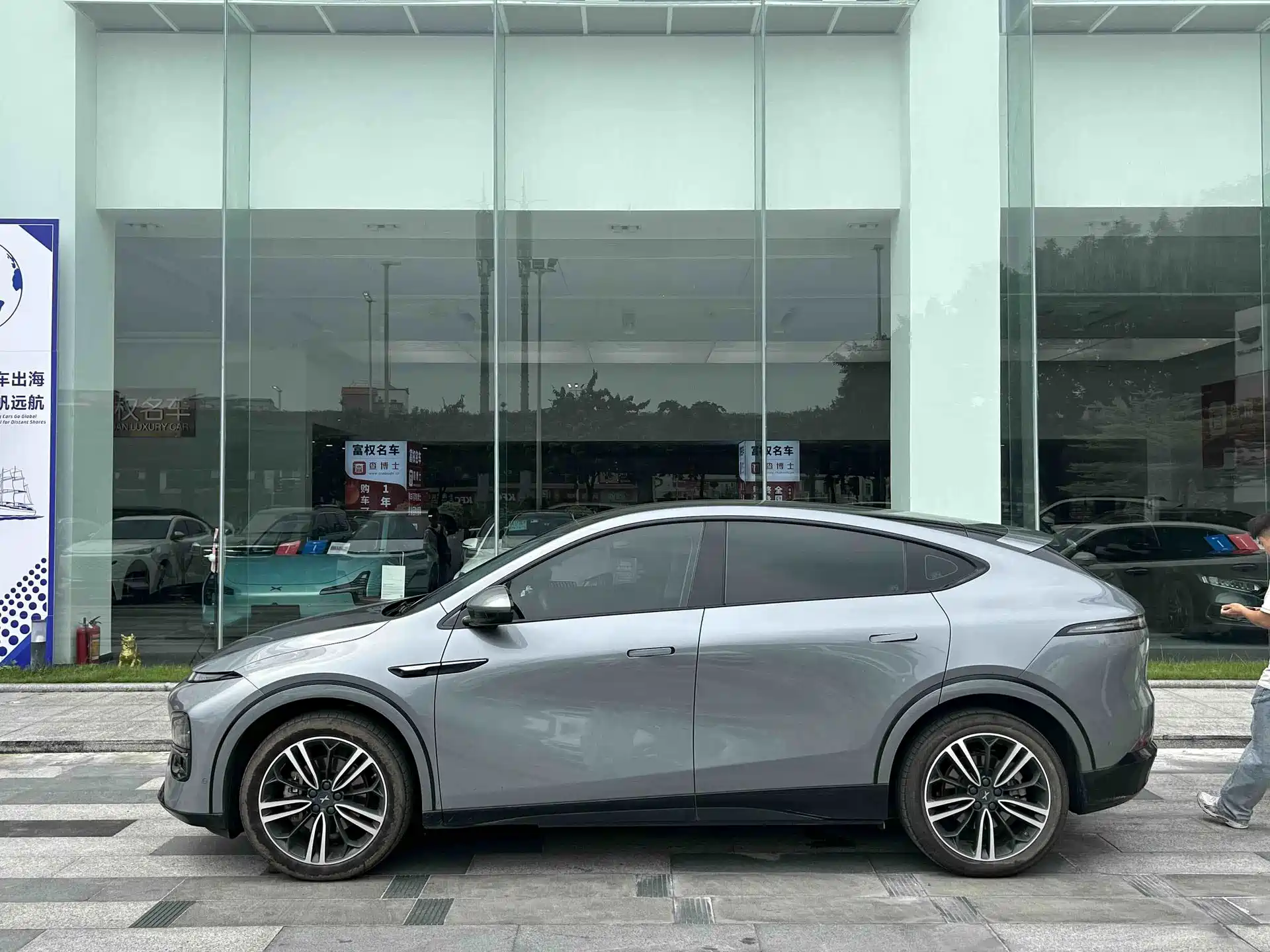 Фото 3 - XPeng G6