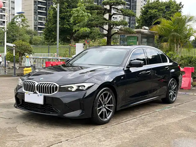 BMW 3 Series 2024 320Li M Sport Package — фото 1