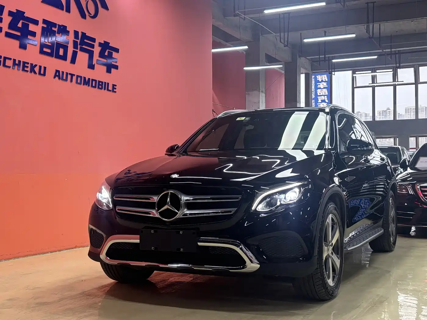 Mercedes-Benz GLC 2016 GLC 260 4MATIC Luxury