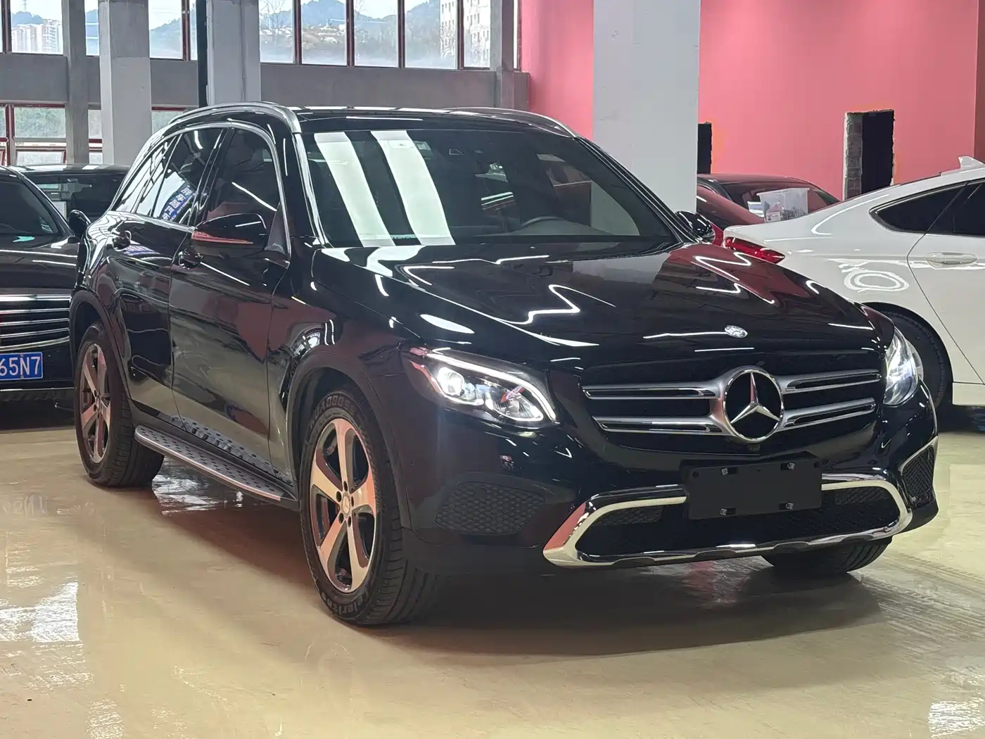 Mercedes-Benz GLC 2016 GLC 260 4MATIC Luxury фото 3