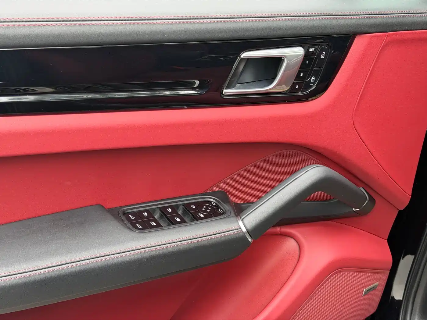 Porsche Cayenne 2019 Cayenne 3.0T фото 20