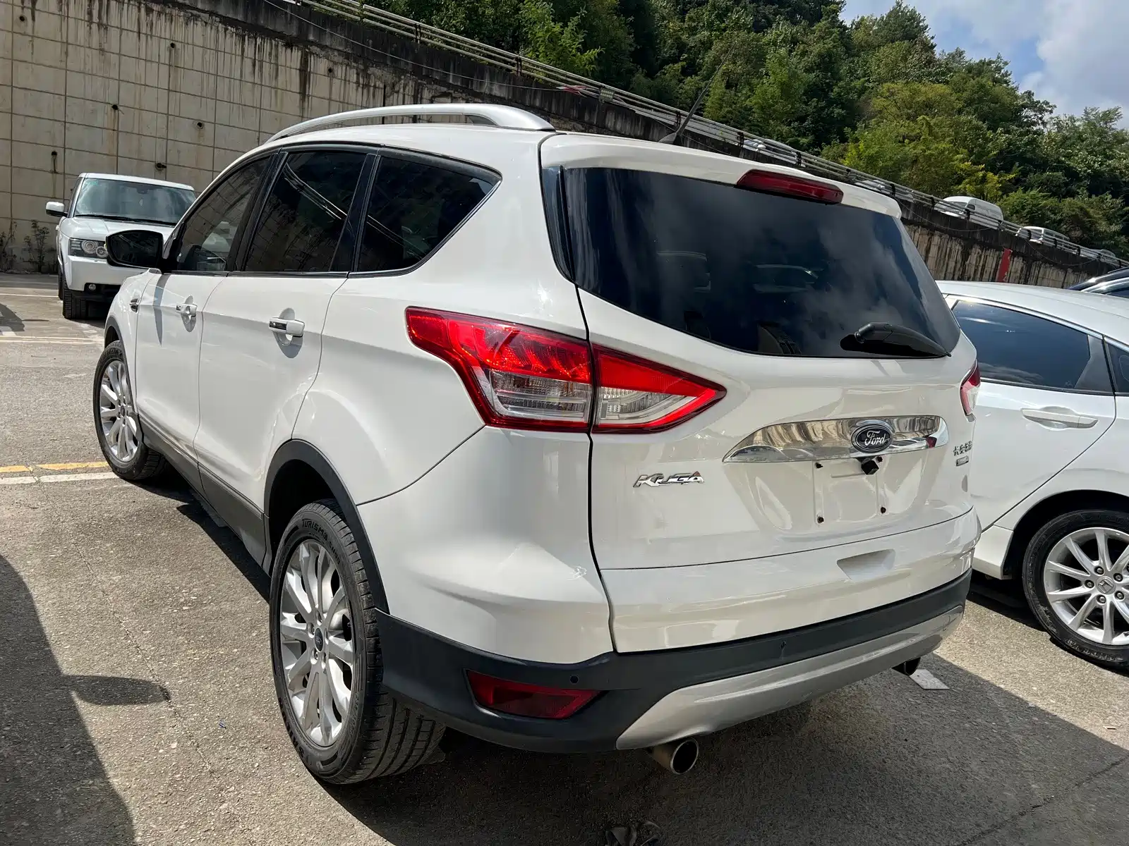 Фото 9 - Ford Kuga
