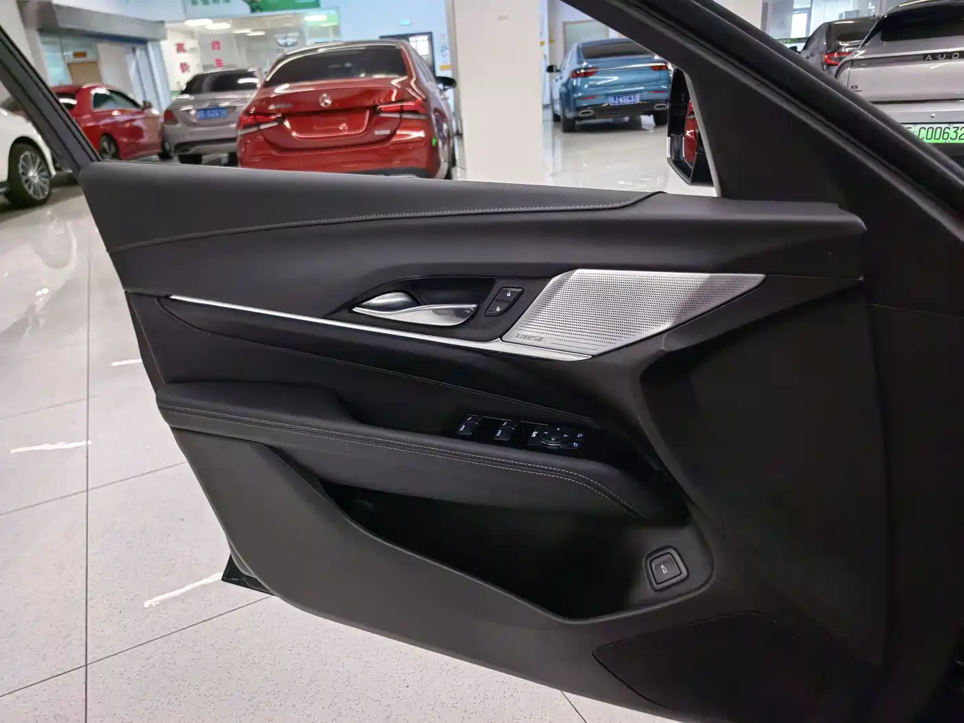 Cadillac CT4 2022 2022 28T Luxury Model