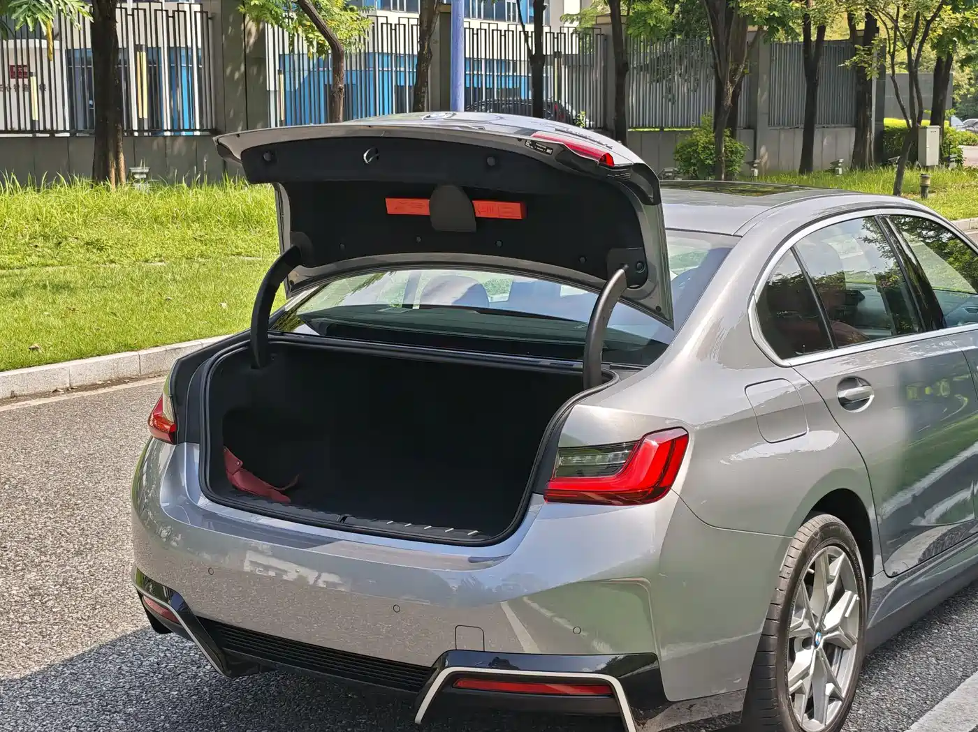 BMW i3 2025 2025 eDrive 35 L