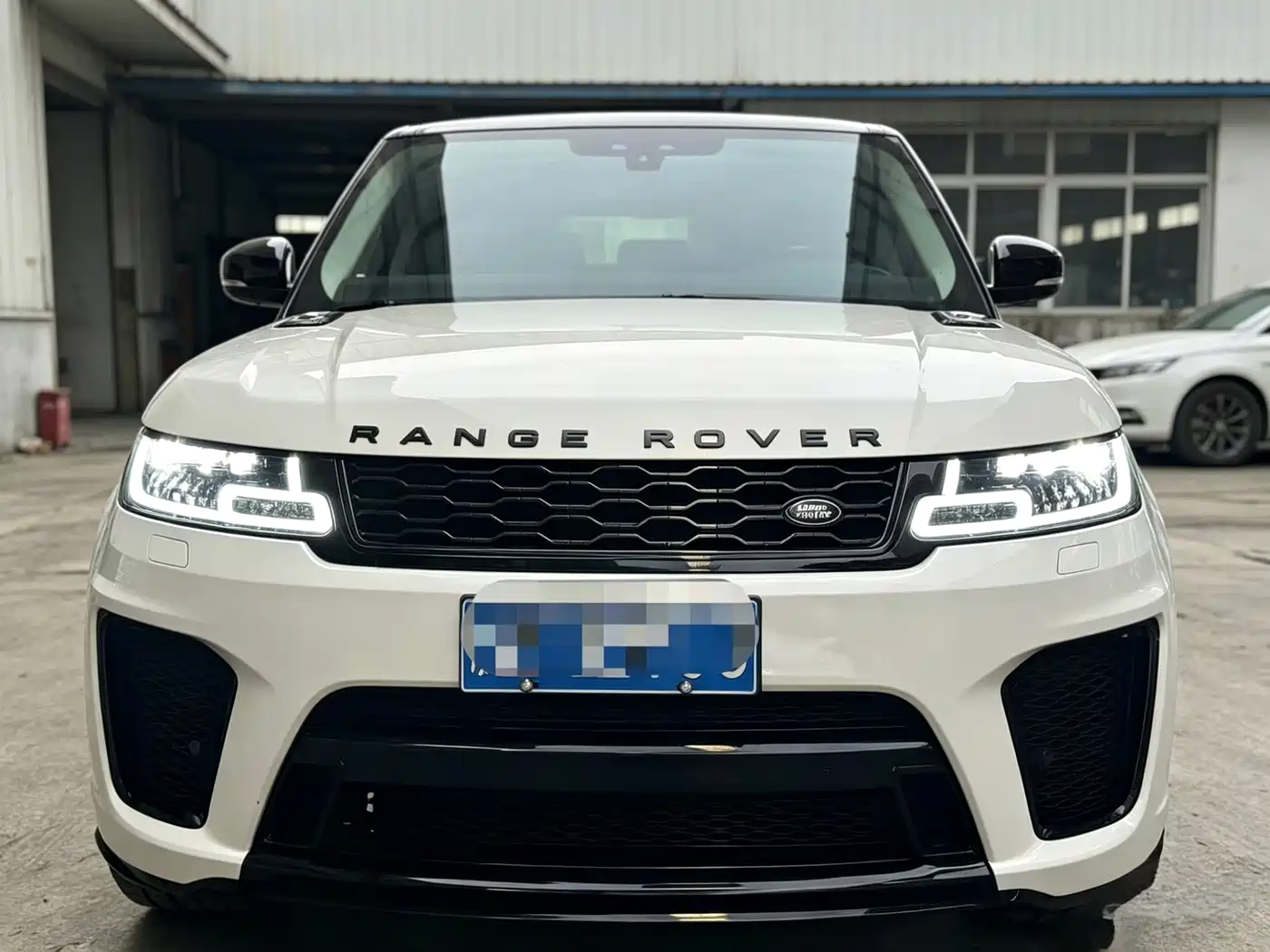 Land Rover Range Rover Sport 2014 3.0 SC V6 HSE DYNAMIC фото 2
