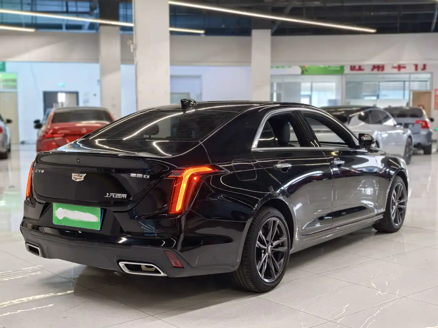 Cadillac CT4 2022 2022 28T Luxury Model