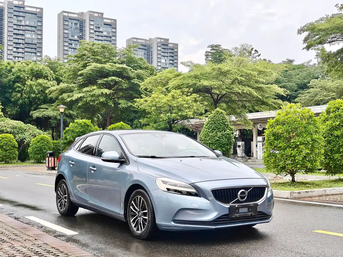 Фото 4 - Volvo V40