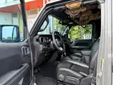 Фото 7 - Jeep Gladiator