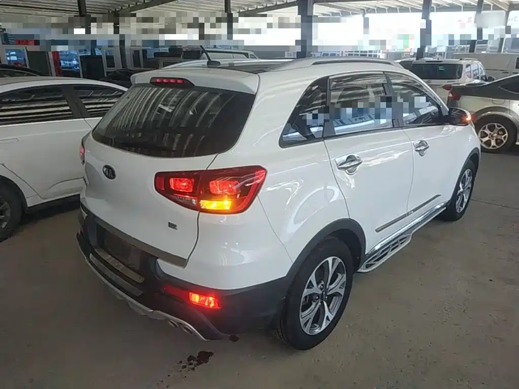 KIA KX3 PROUD RUN