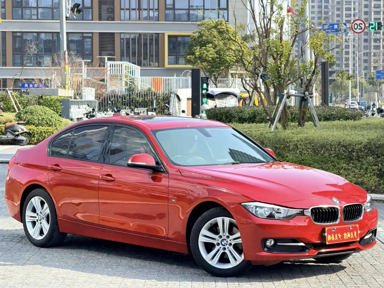 BMW 3 Series 2013 316i Sport Design Package фото 3