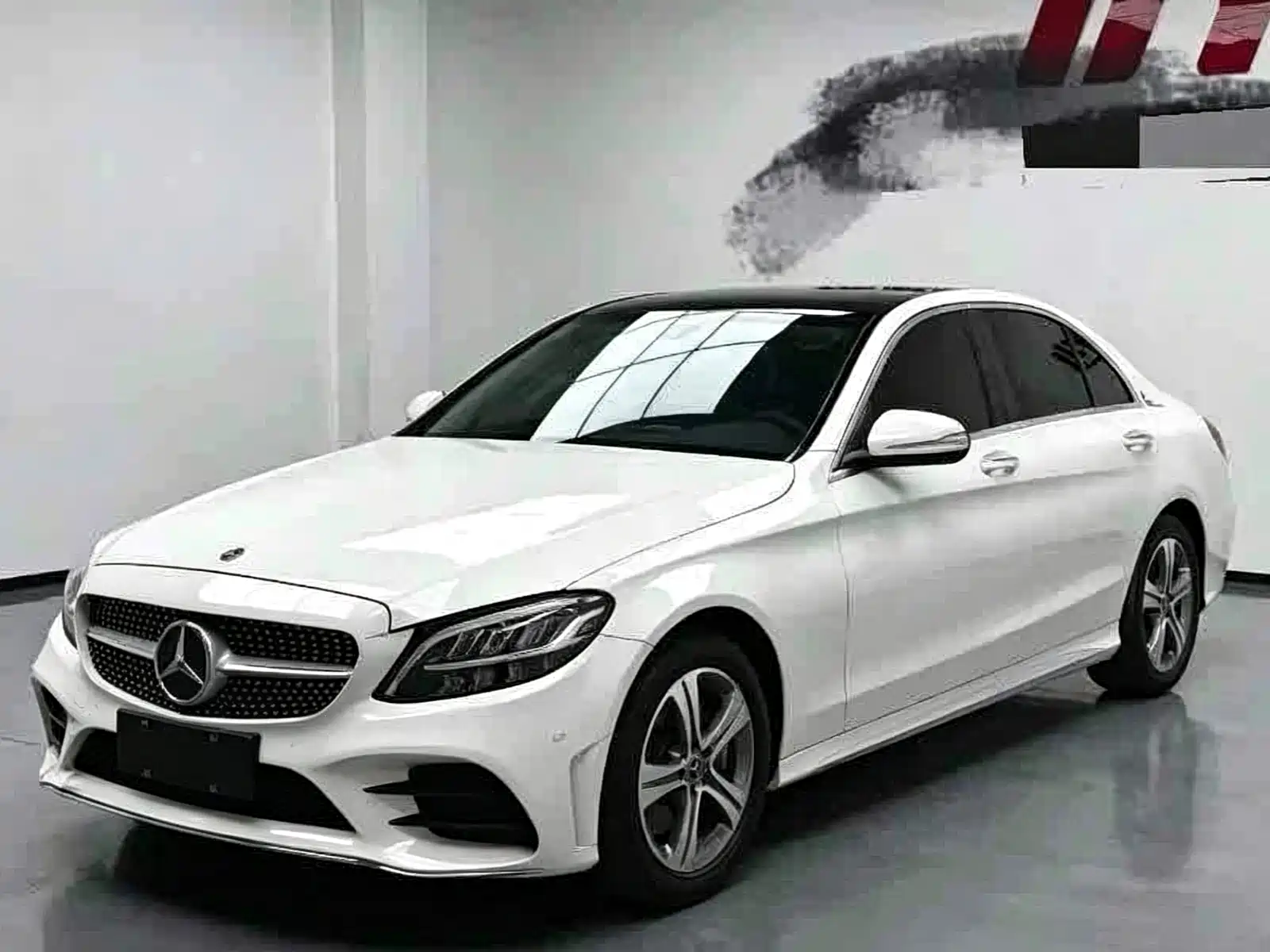Фото 1 - Mercedes-Benz C-Class