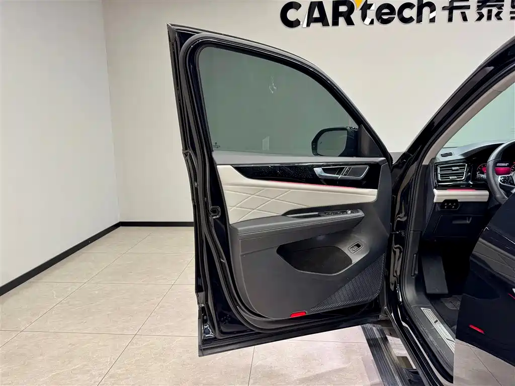 Volkswagen Teramont 2023 380TSI AWD Premium Luxury Edition фото 18