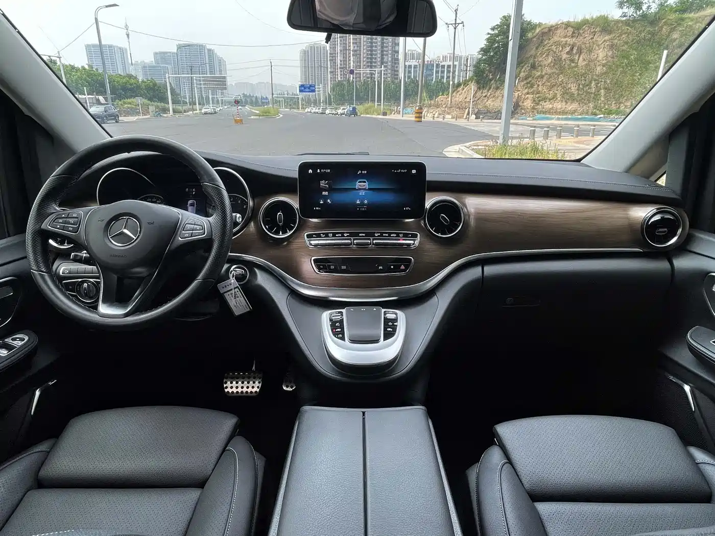Mercedes-Benz V-Class 2022 V 260 Prestige Edition фото 5