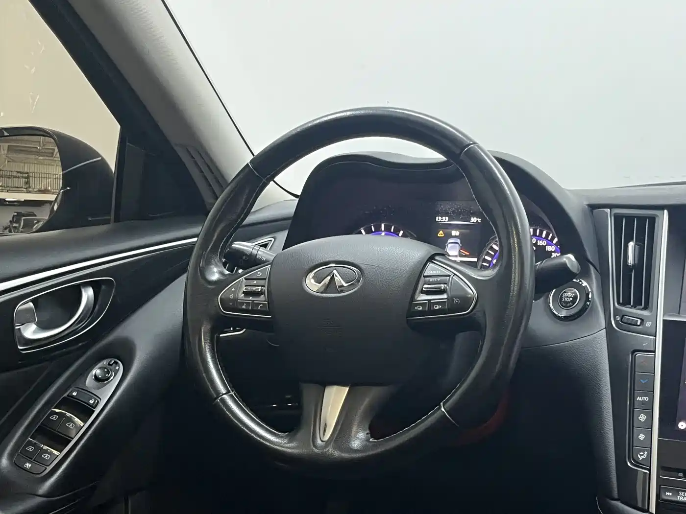 Infiniti Q50L 2015 2015 2.0T Comfort